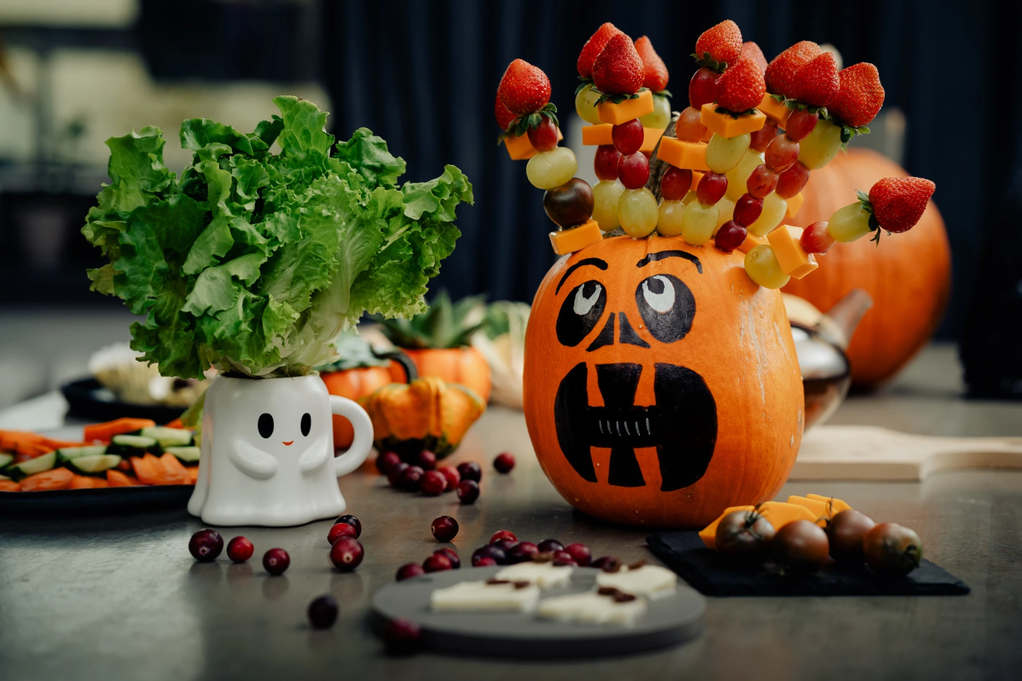 Dekorēšanas padomi Halovīna galdam.