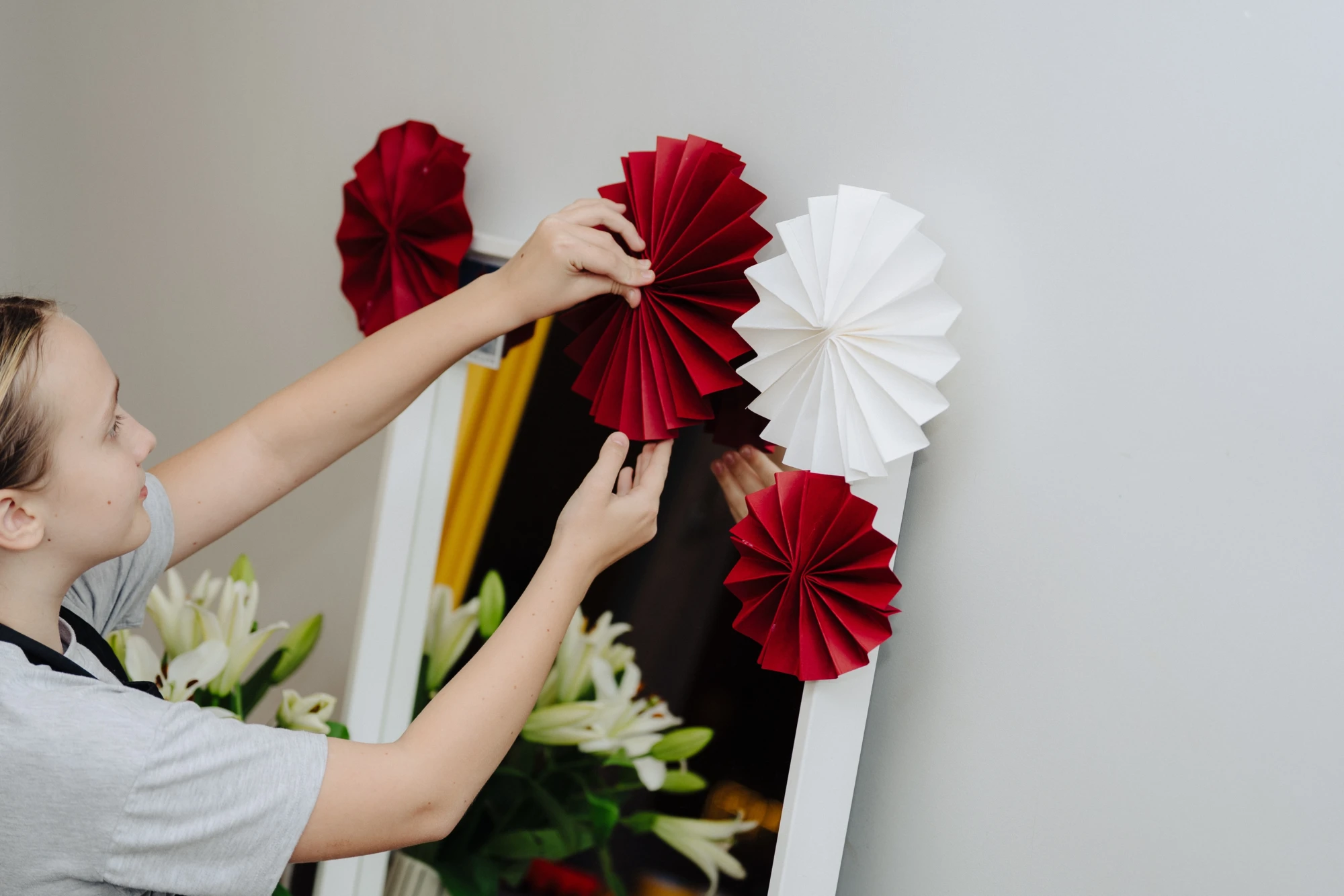 Lai jūsu ģimenē skaisti un mierpilni svētki!