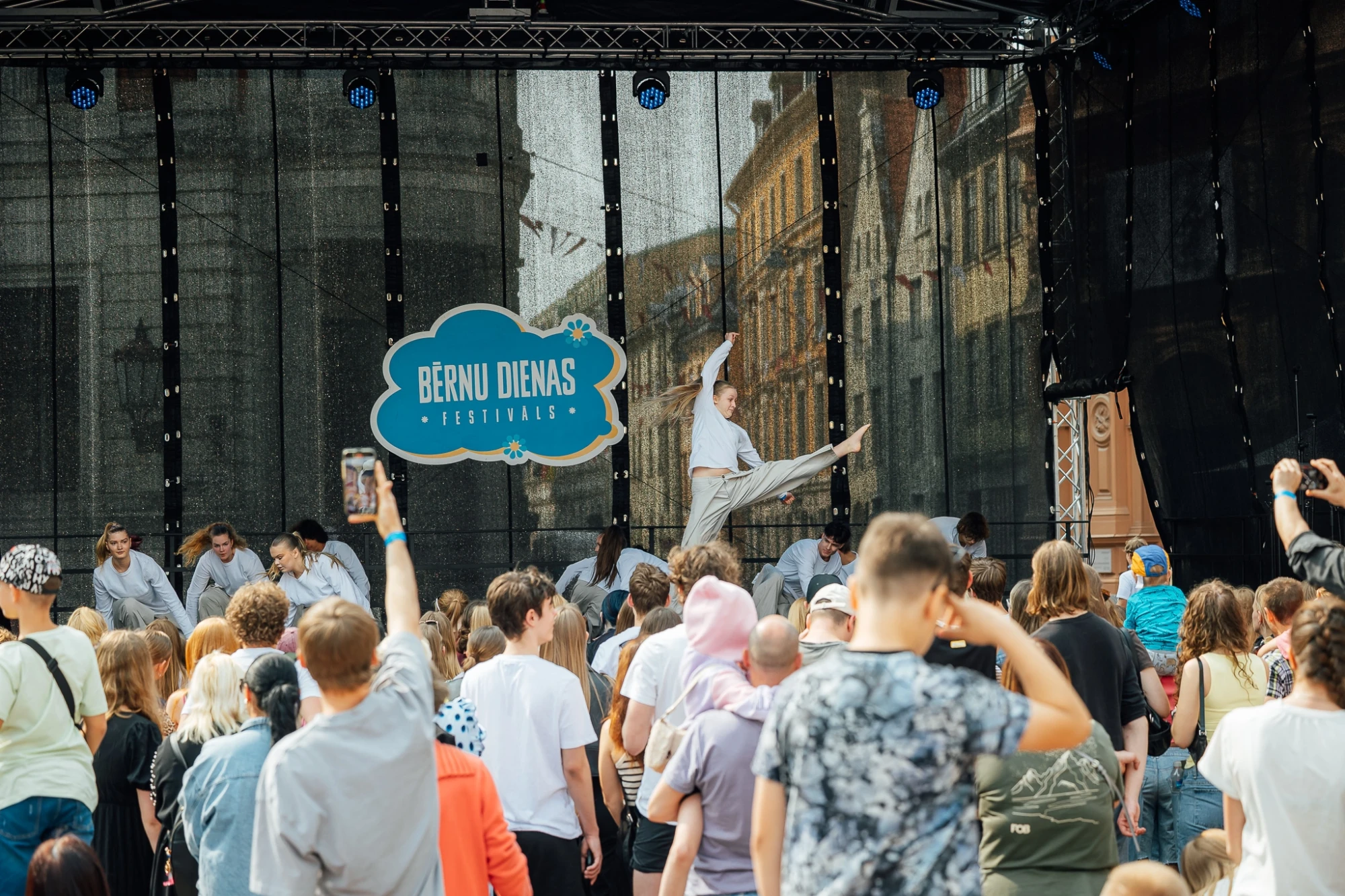 Bērnu dienas festivals.