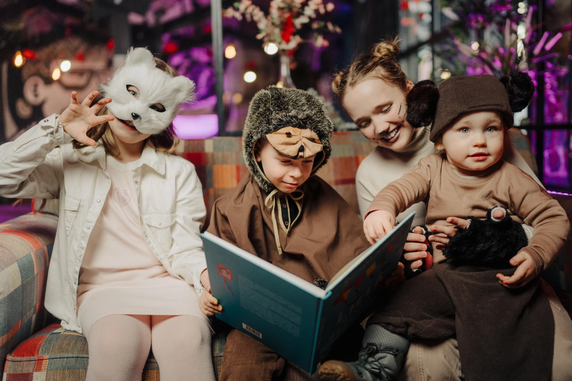 Pirmais Pasaku festivāls Rīgā 21. martā! Bezmaksas izrādes, pasaku lasījumi un darbnīcas ģimenēm Tallinas kvartālā. Piedzīvo stāstu burvību kopā ar bērniem!