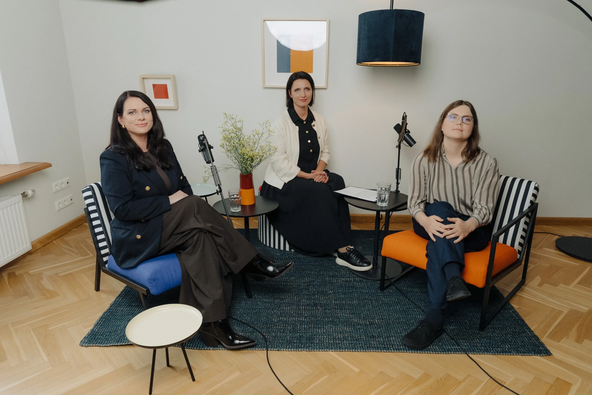dr. Laila Siliņa, veselības centra "Vivendi" uztura speciāliste, programmas "LīdzSvars" vadītāja un Daiga Zadināne, veselības centra "Vivendi" sertificēta klīniskā un veselības psiholoģe un EMDR terapijas speciāliste