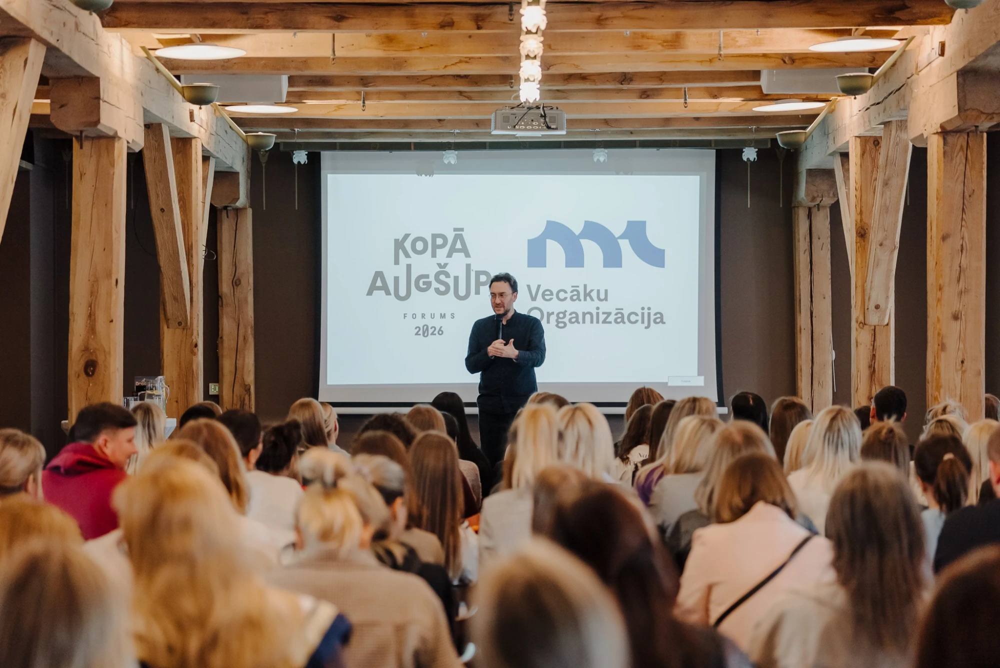 Bezmaksas vecāku forums “Kopā Augšup” Jelgavā 17. oktobrī un Tukumā 7. novembrī. Iegūsti praktiskas zināšanas no Latvijas vadošajiem ekspertiem!